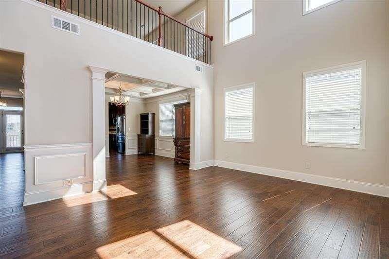 4215 Miramount Overlook - Photo 4 of 45