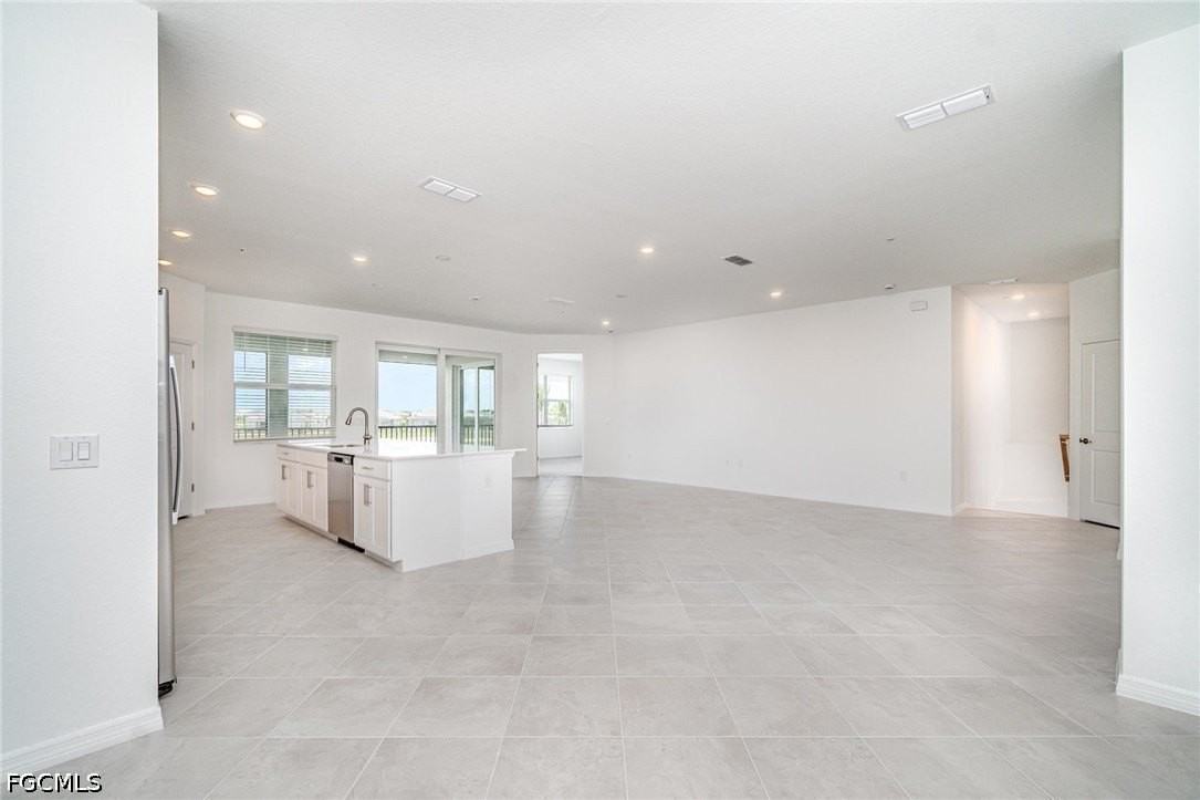 15194 Bluffton Ln #1421 - Photo 6 of 50