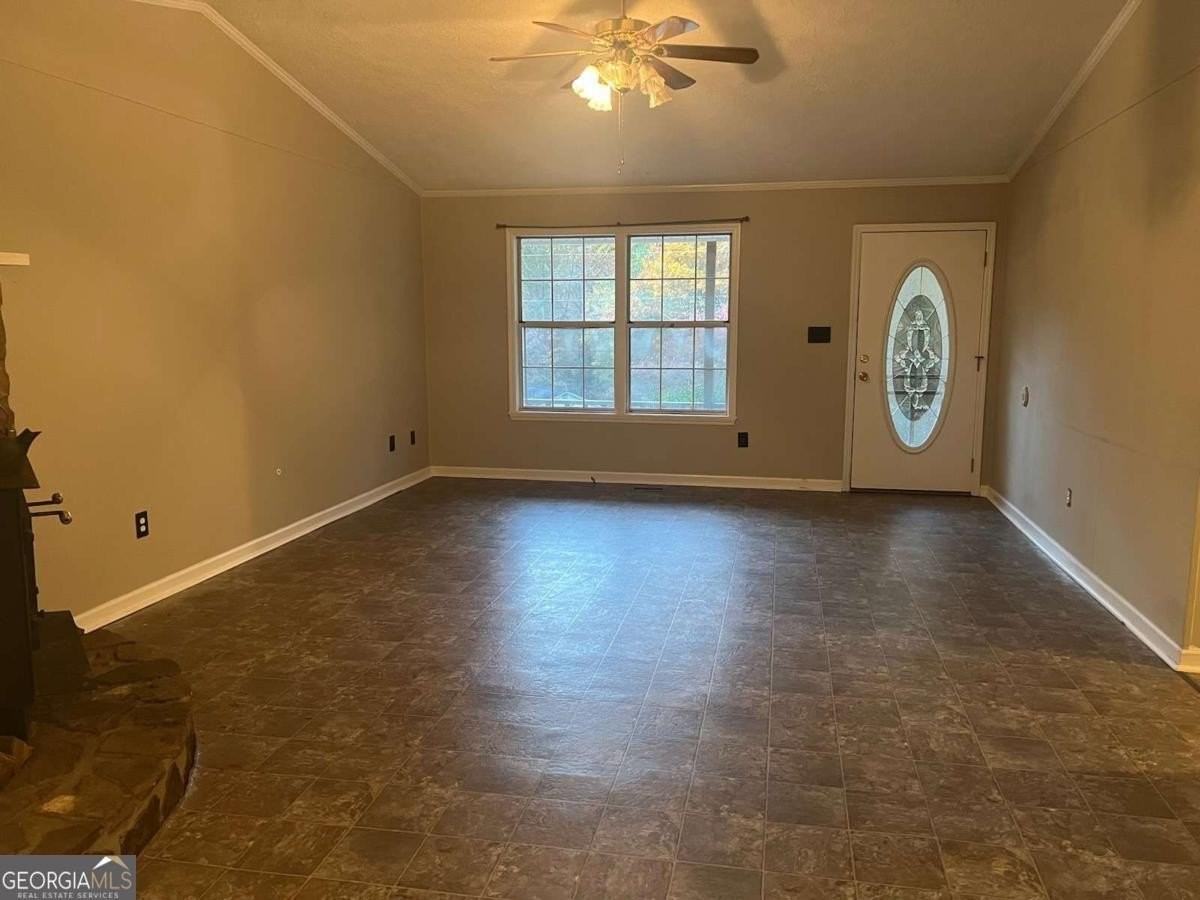 3459 Leisure Ln - Photo 2 of 10
