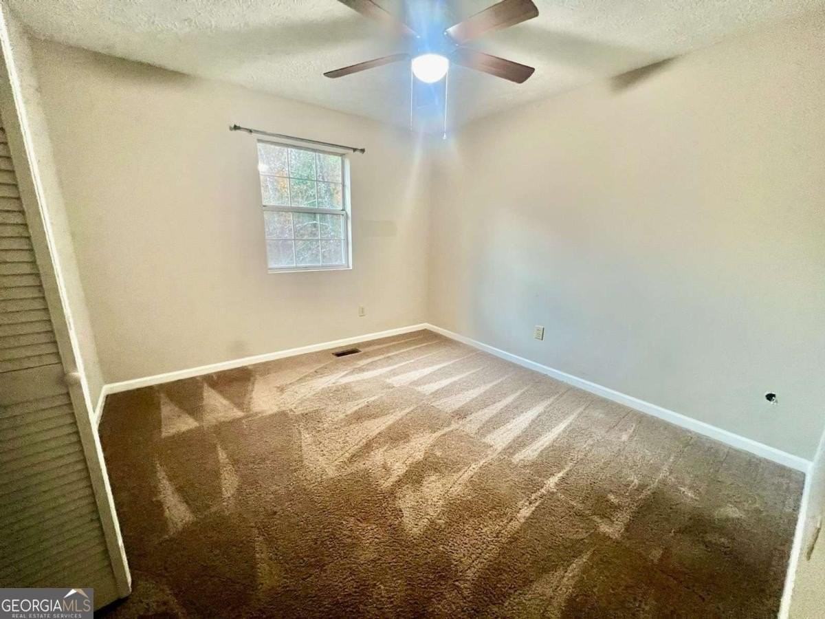 3459 Leisure Ln - Photo 5 of 10
