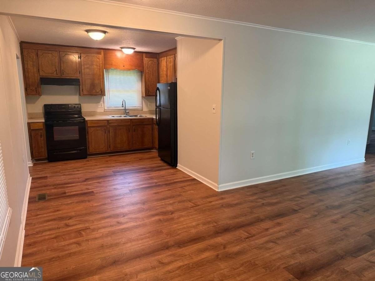 130 Goldust Ave - Photo 4 of 10