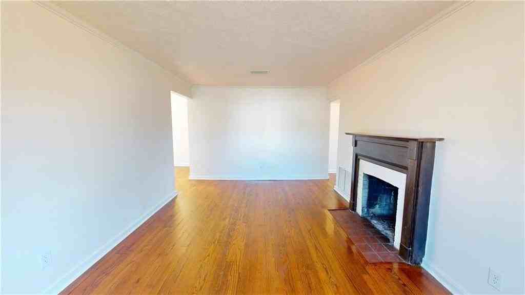 15 Princess Anne Rd - Photo 7 of 27