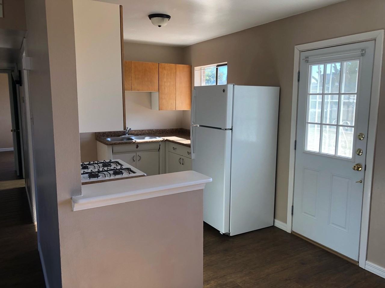 5702 Macon Ln - Photo 4 of 11