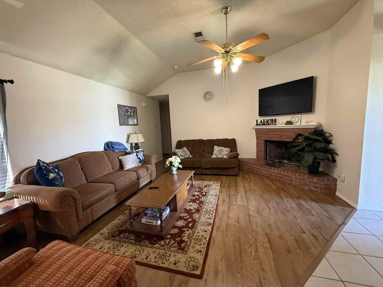 10614 Belton Ave #1 - Photo 3 of 7