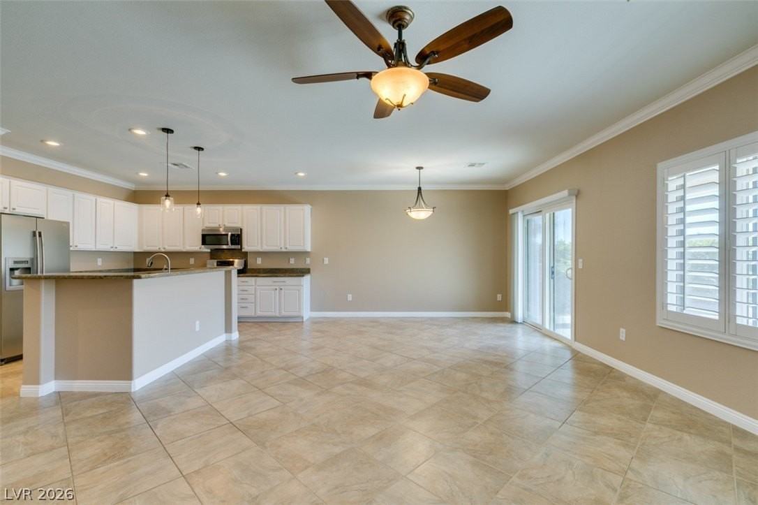 2154 Burtonsville Dr - Photo 5 of 16