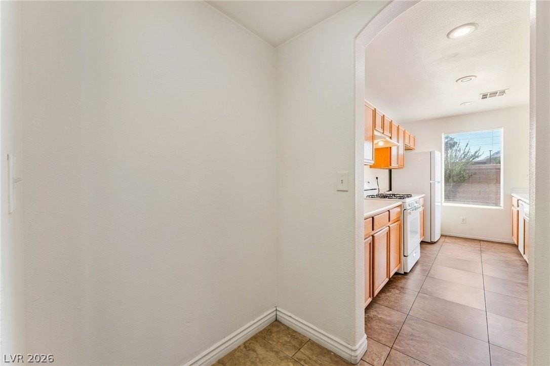 2136 Casa Ladera St - Photo 7 of 21