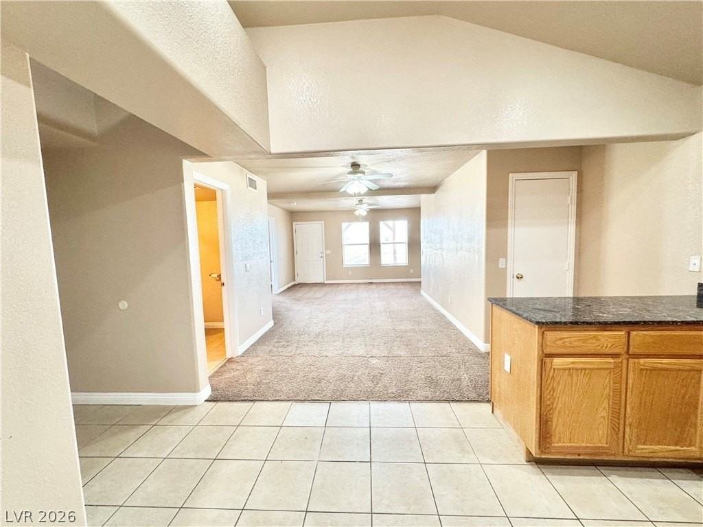 1731 Pershing Ave #B - Photo 3 of 17