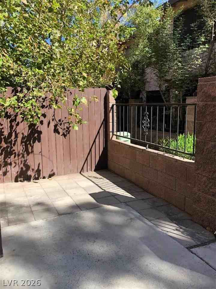 1758 E University Ave #3 - Photo 4 of 15
