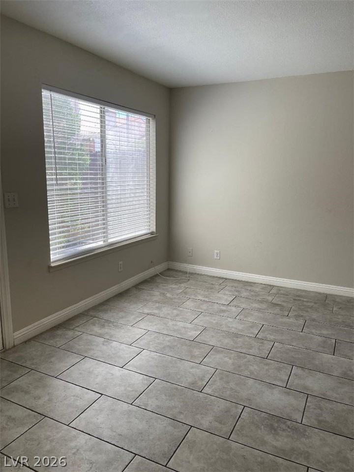 1758 E University Ave #3 - Photo 5 of 15