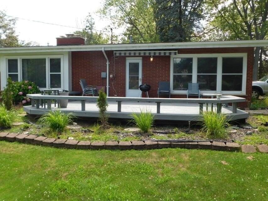 26150 Barbados Rd - Photo 3 of 39