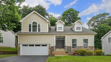 featured image of 184 Smoke Rise Rd