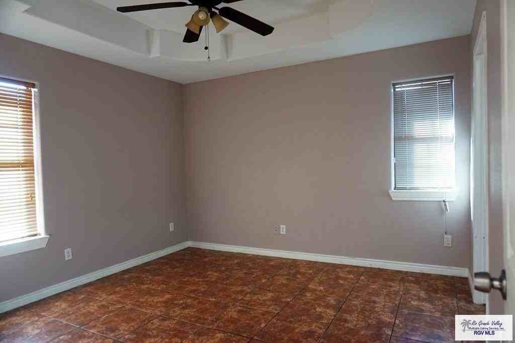 4714 Hidden Acres - Photo 6 of 21