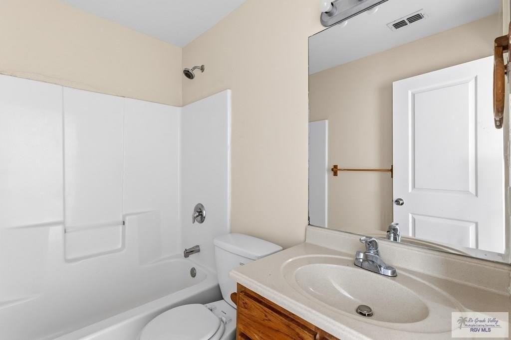 401 Jose Marti Blvd #103 - Photo 6 of 16