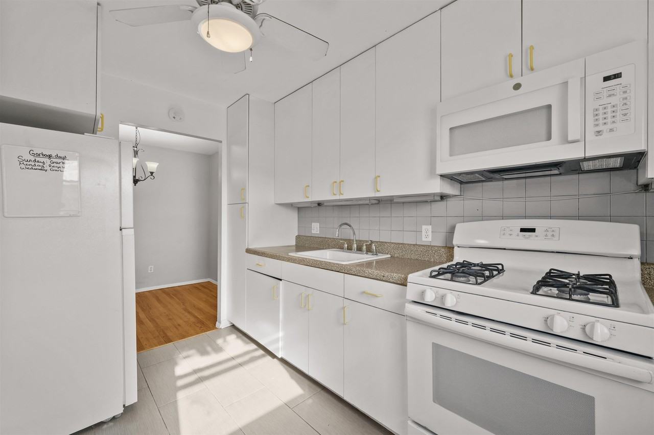 26 Briarwood Rd #2 - Photo 7 of 16