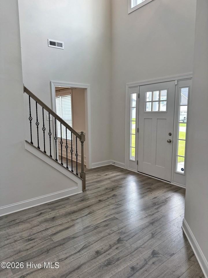 734 Hope Dexter Dr - Photo 3 of 36