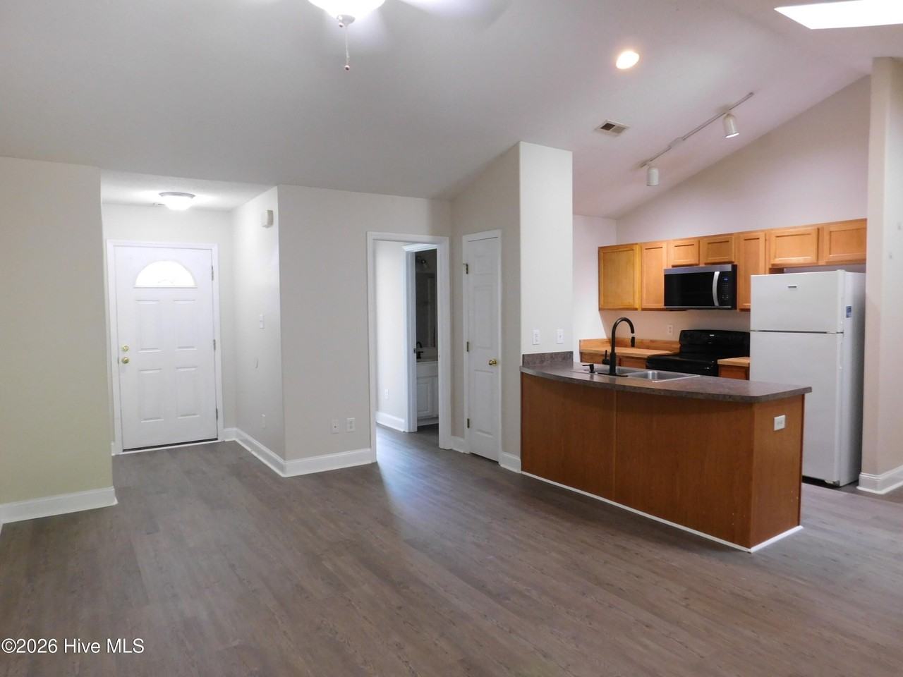 223 Church Hill Ct #223 - Photo 3 of 19