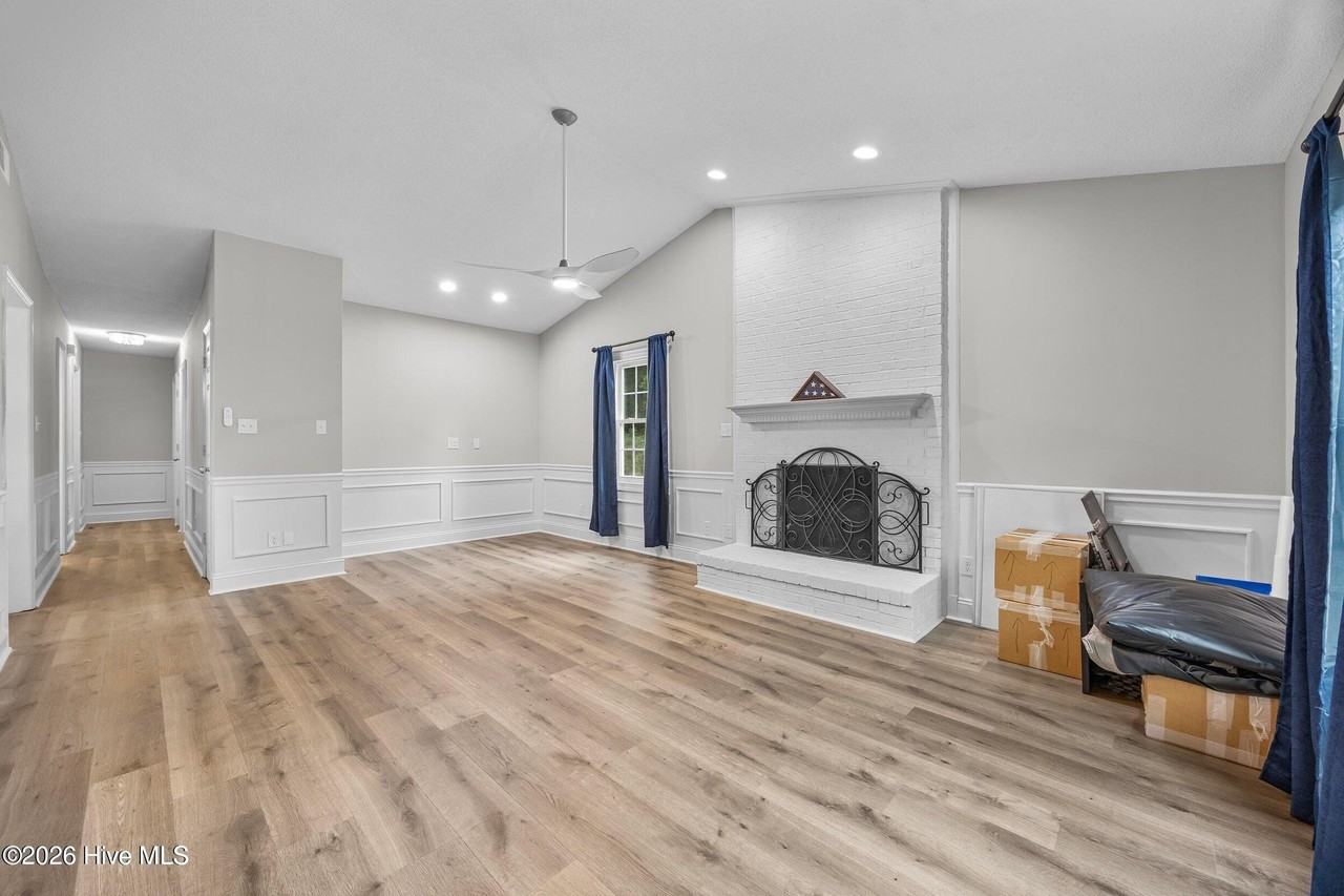 429 Crows Nest Ln - Photo 5 of 31