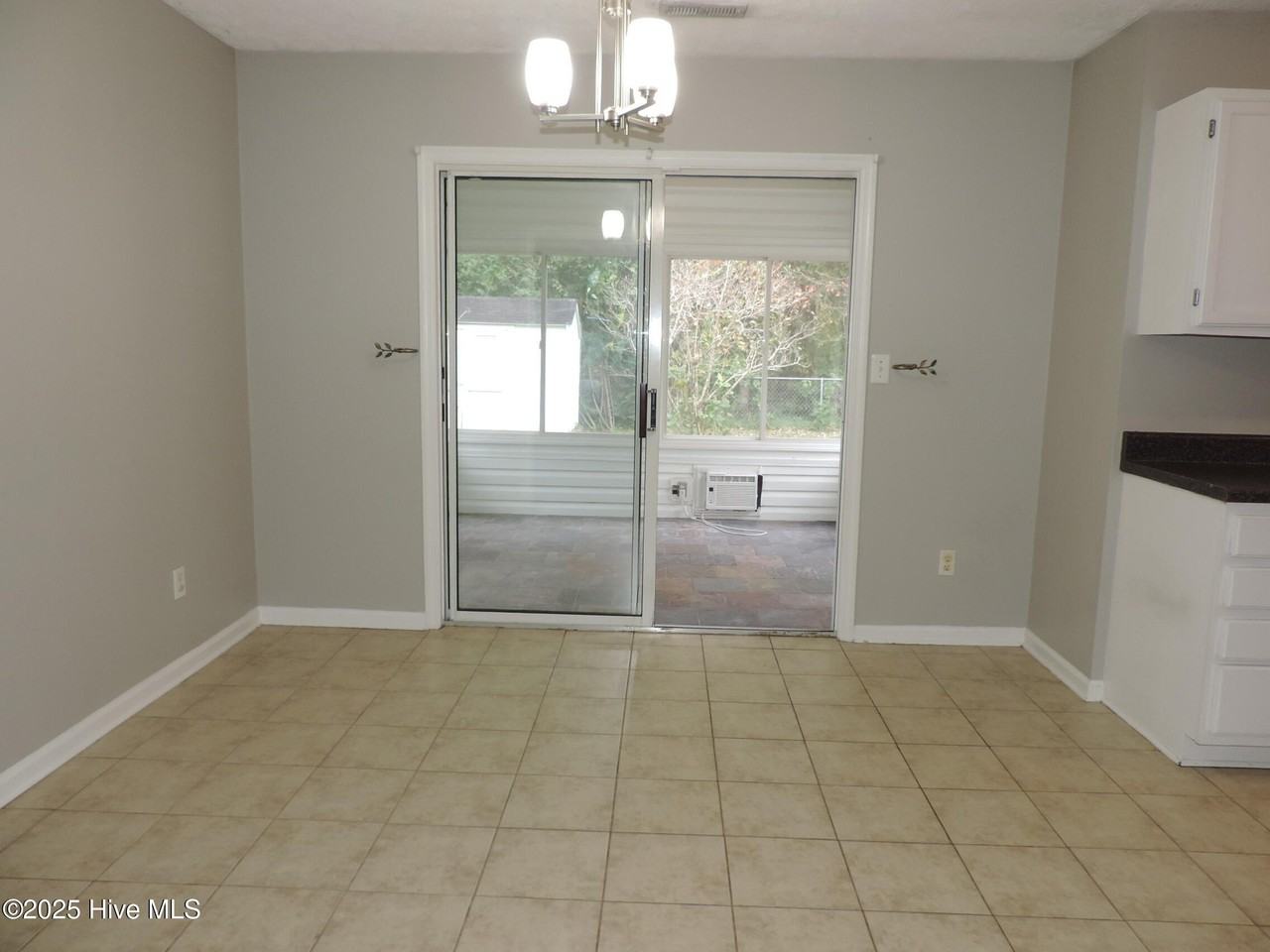 5801 County Line Rd - Photo 6 of 27
