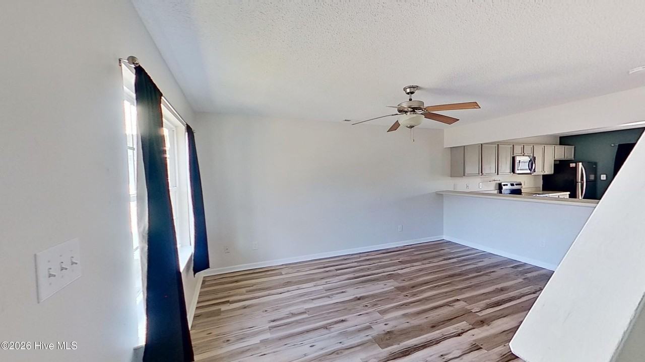 1002 Banister Loop - Photo 2 of 23