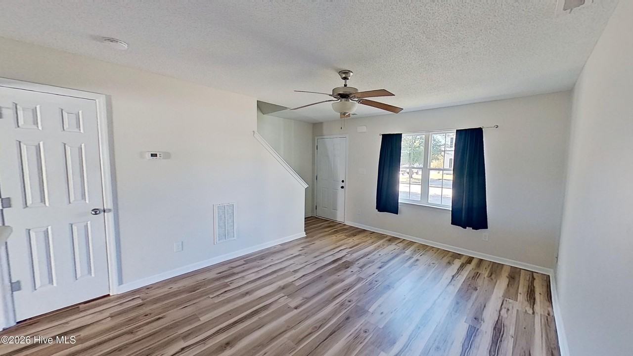 1002 Banister Loop - Photo 4 of 23