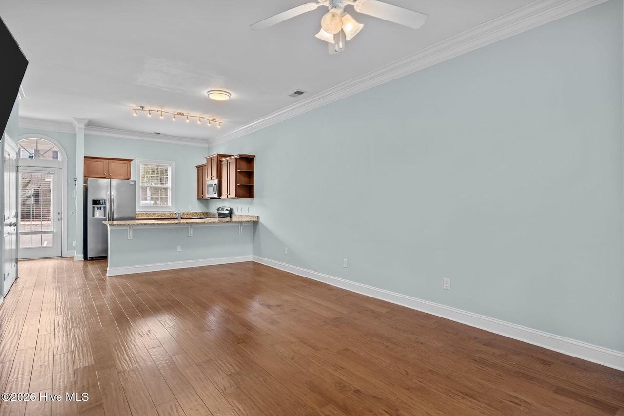 4916 Exton Park Loop - Photo 5 of 31