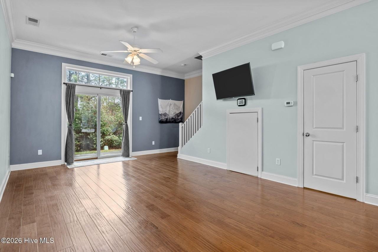 4916 Exton Park Loop - Photo 7 of 31