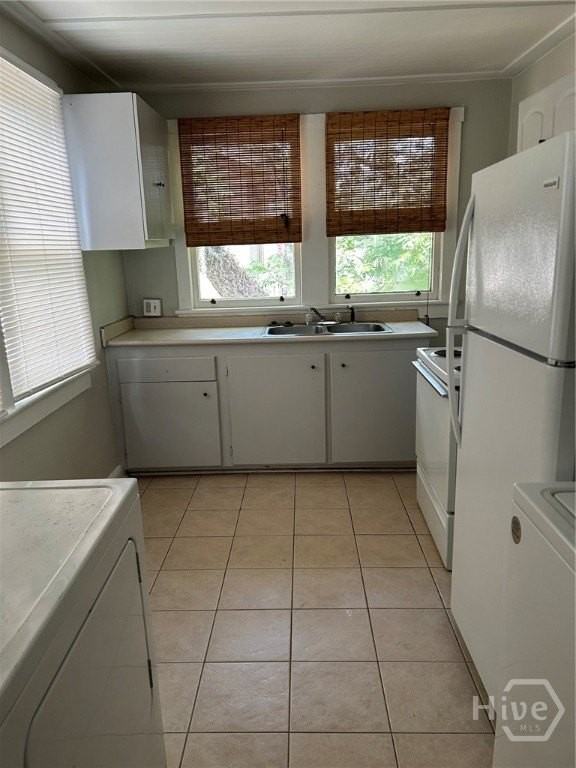 1212 E 32nd St - Photo 4 of 13