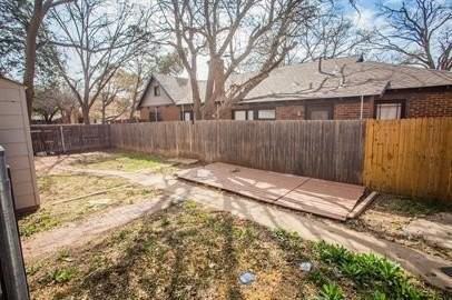 1602 Avenue X - Photo 5 of 10