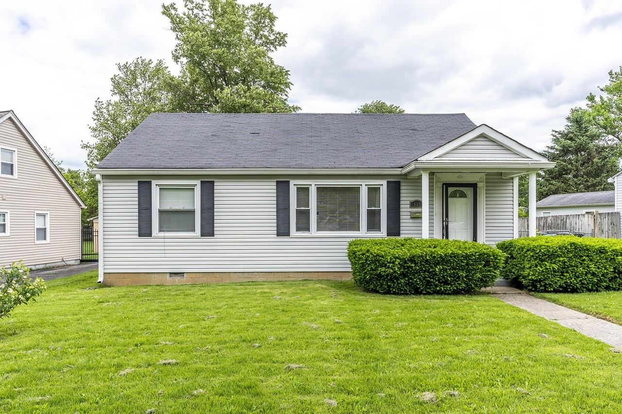 649 Mitchell Ave - Photo 2 of 28