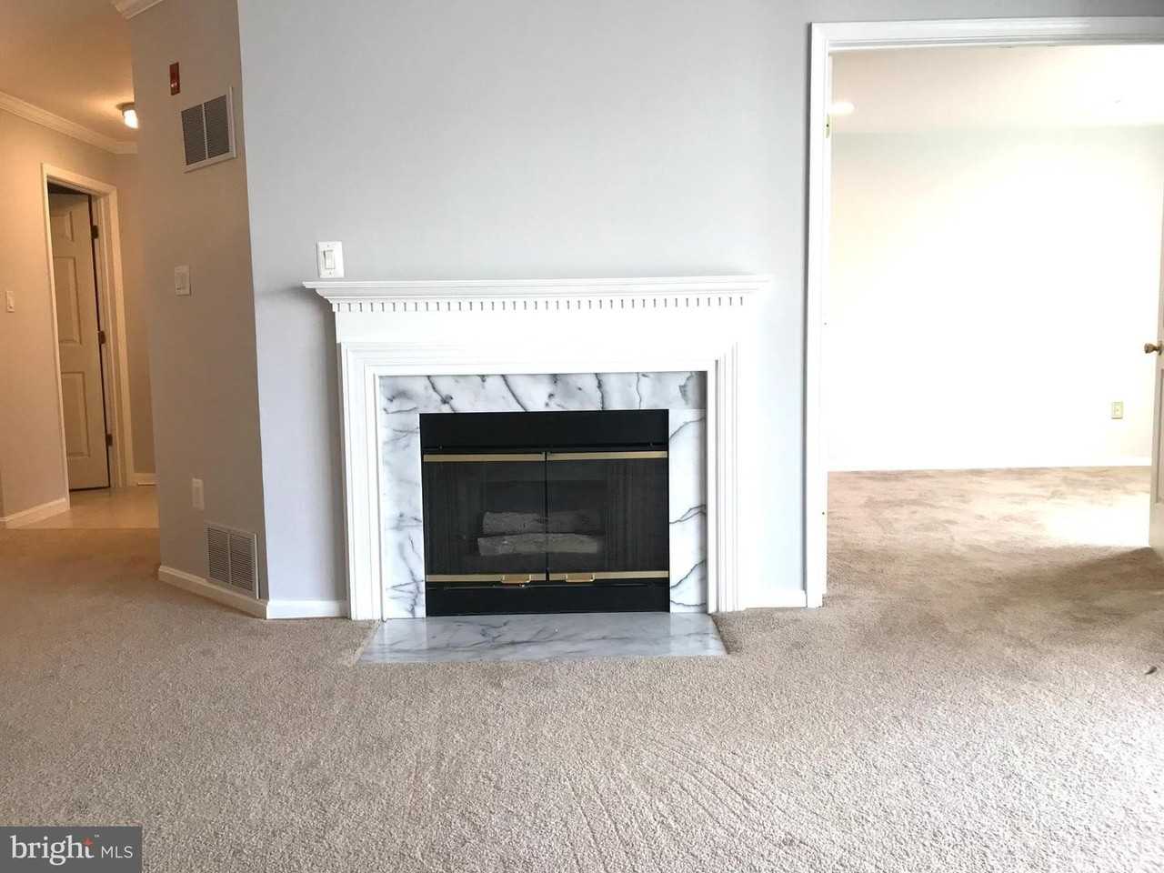 13304 Kilmarnock Way - Photo 4 of 23