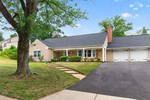 featured image of 12420 Seabury Ln