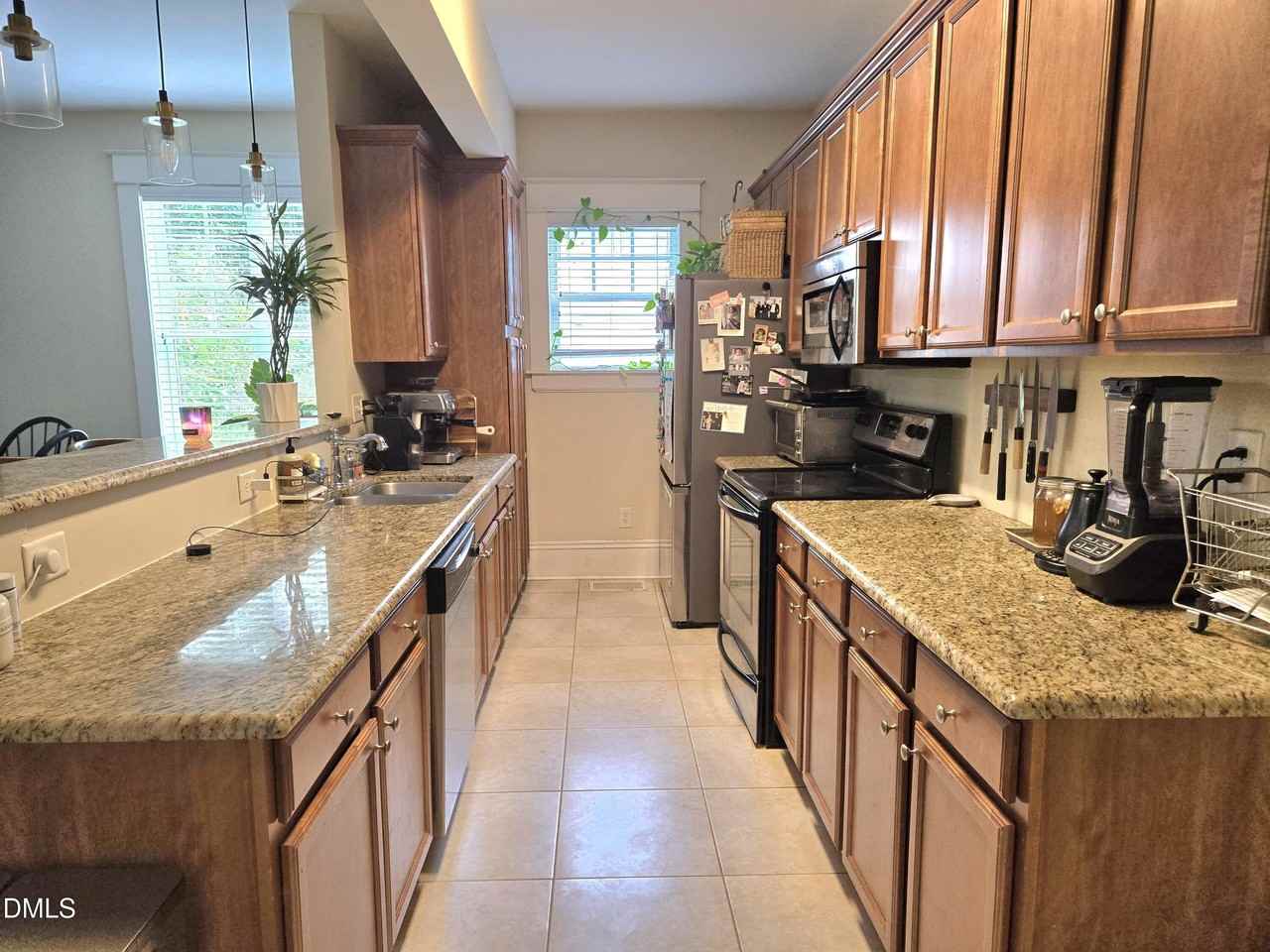 1107 Mordecai Dr - Photo 6 of 14