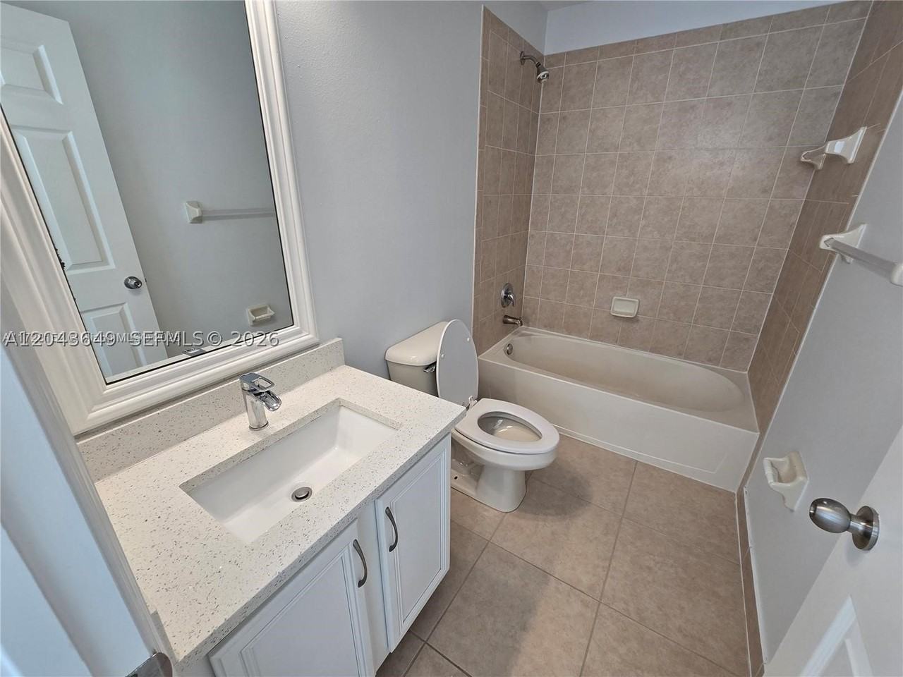 4670 Se Graham Dr - Photo 4 of 4