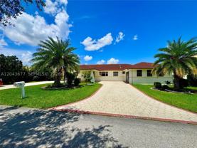 18701 Wentworth Dr - Photo 1 of 1