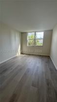 300 Bayview Dr #211 - Photo 1 of 1