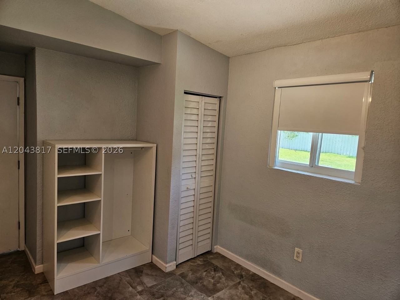 11000 Sw 219th St - Photo 7 of 12