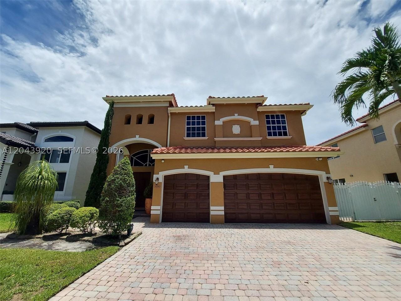 5350 Sw 130th Ter #5350 - Photo 2 of 33