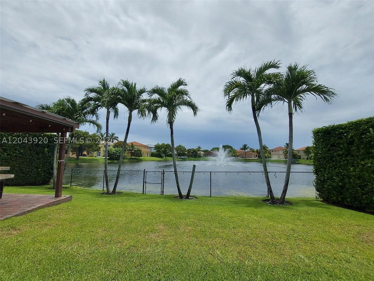 5350 Sw 130th Ter #5350 - Photo 3 of 33