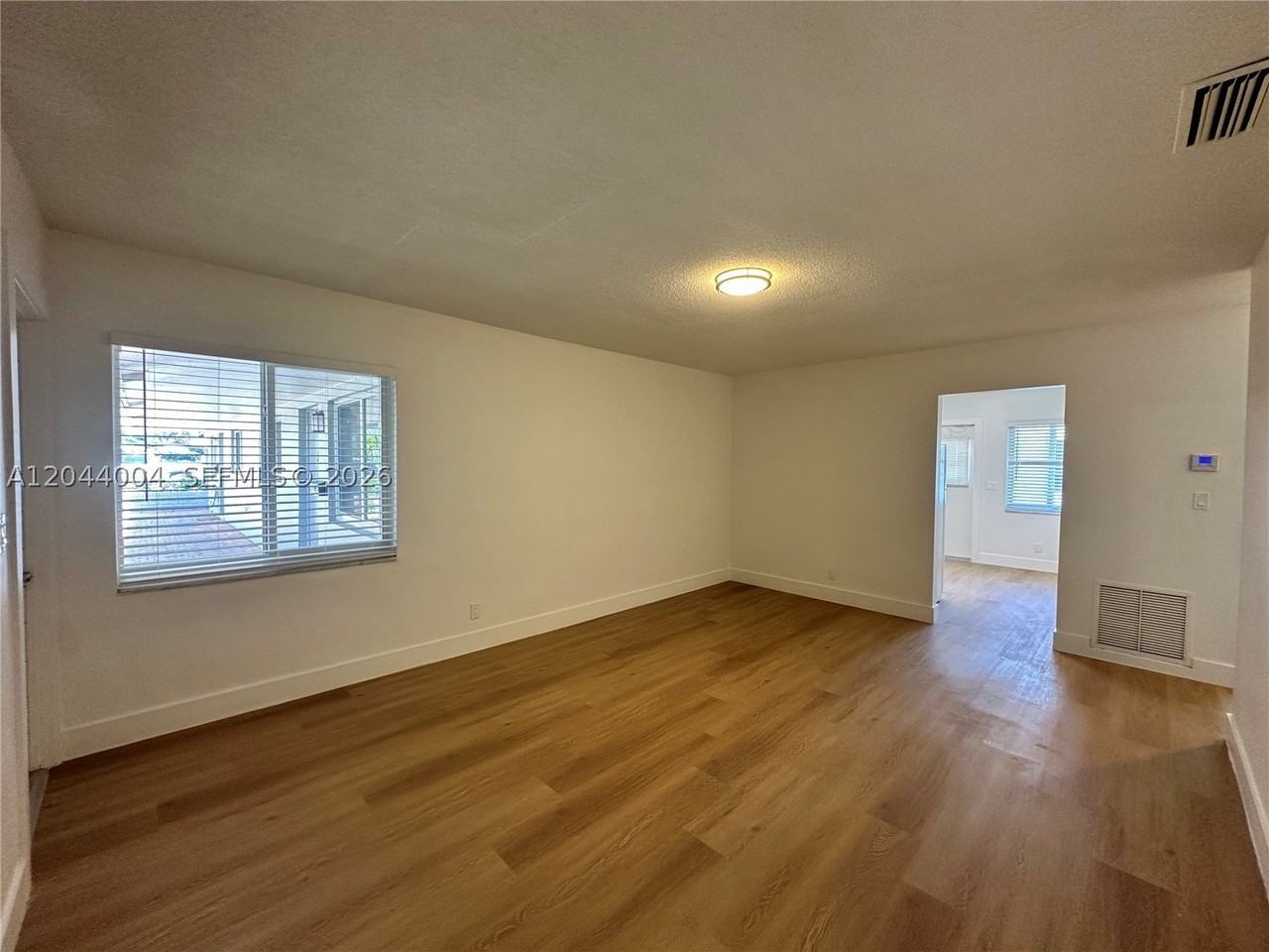 3700 Ne 22nd Ave #4 - Photo 2 of 31