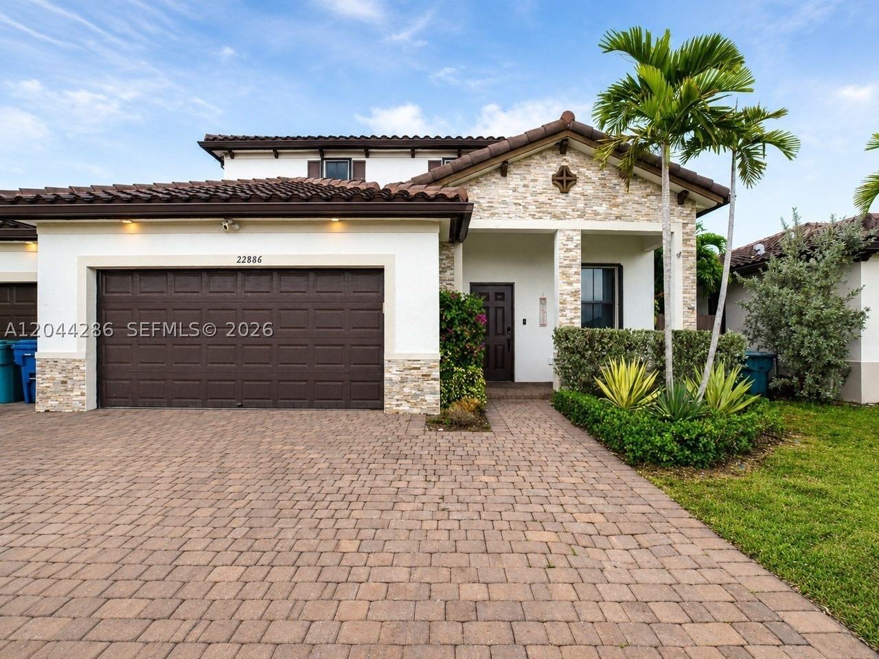22886 Sw 128th Pl - Photo 2 of 48