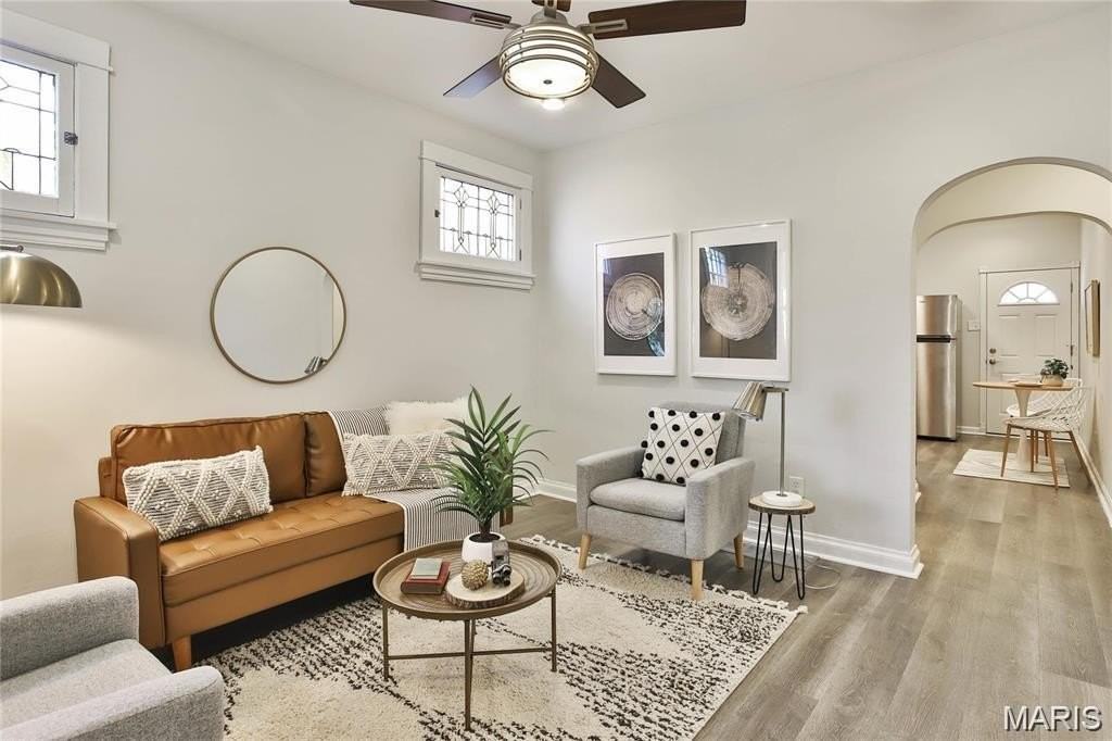 6059 Odell St - Photo 3 of 20