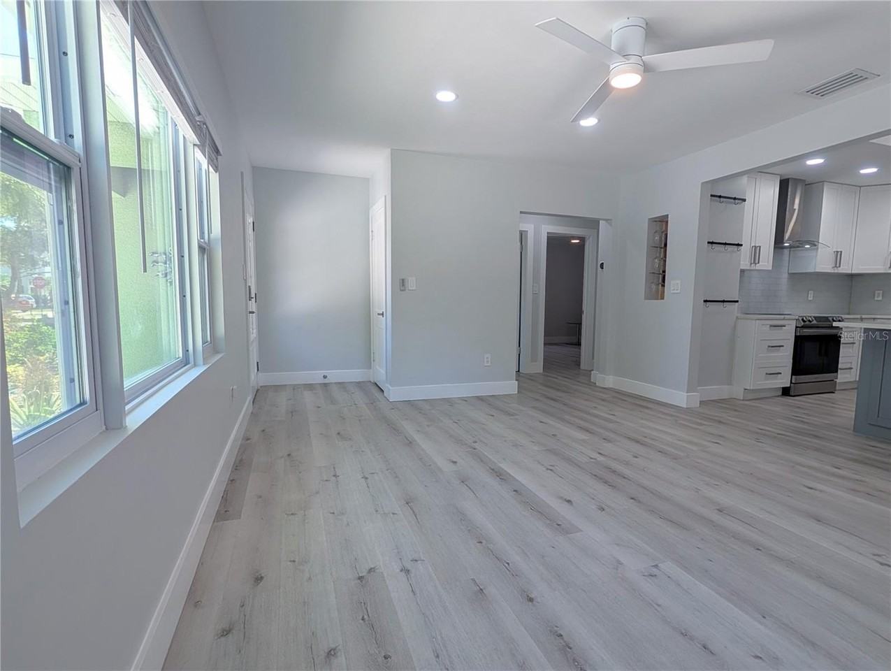 2070 Datura St - Photo 5 of 47