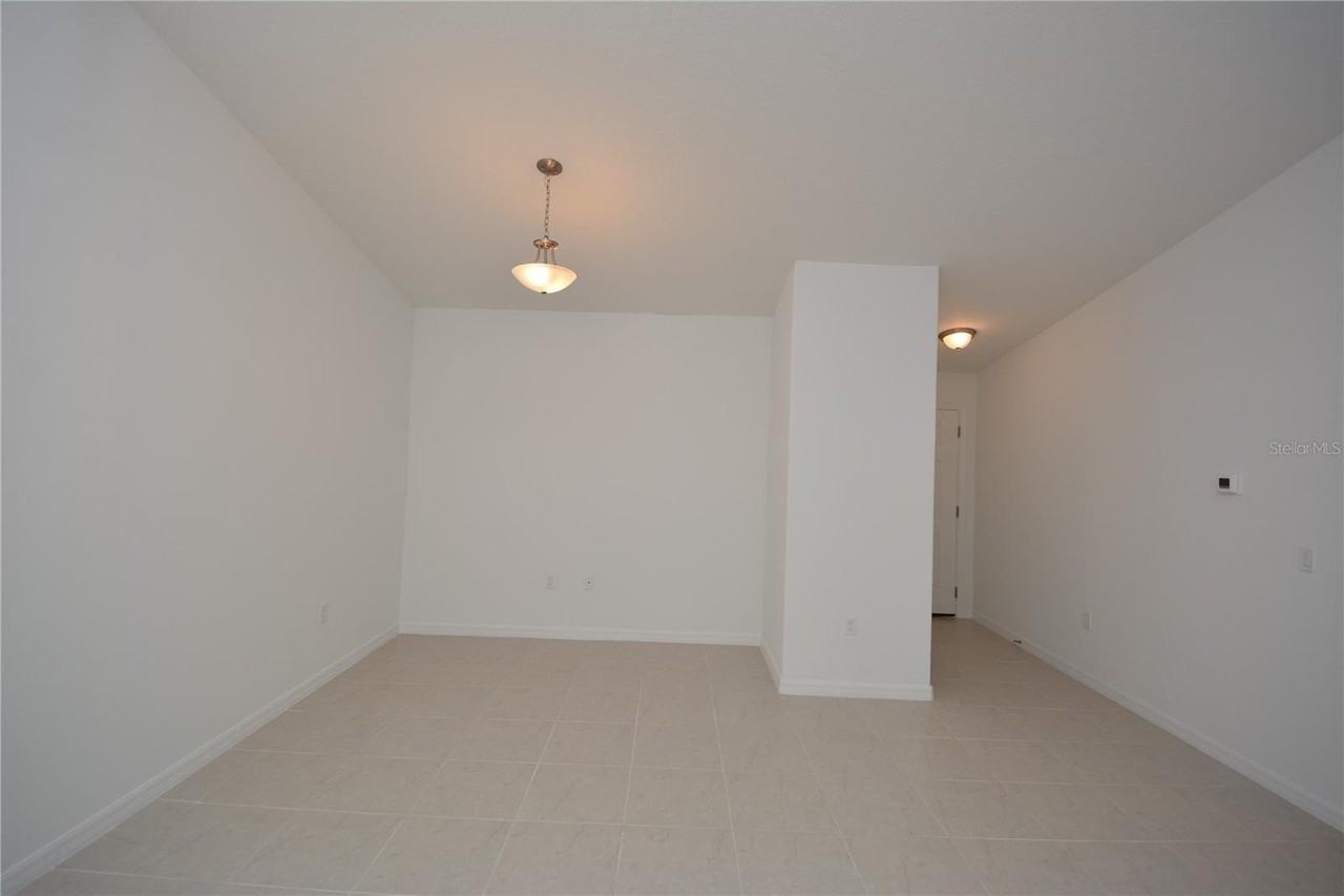 31 Zoeller Ct - Photo 4 of 29
