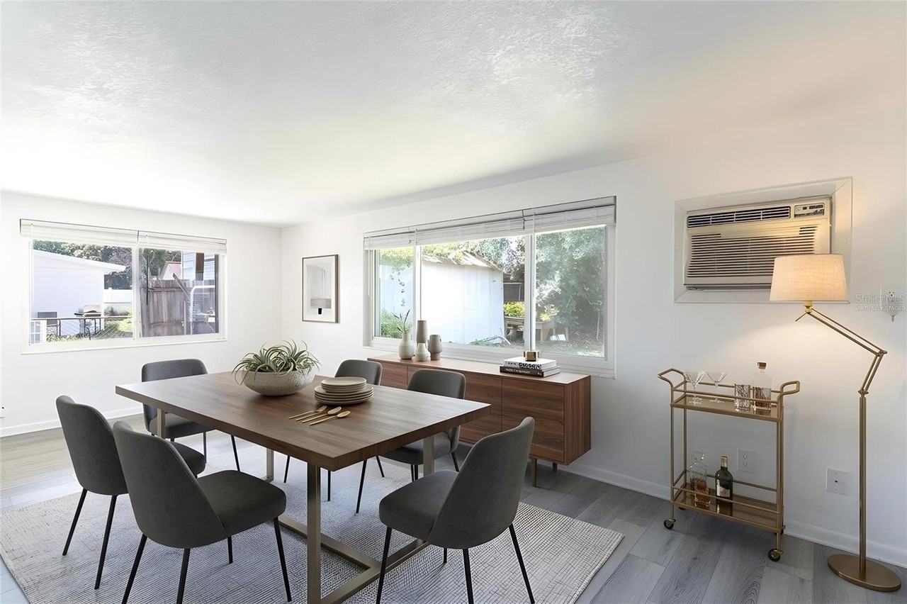2420 Avenue A Nw - Photo 5 of 34
