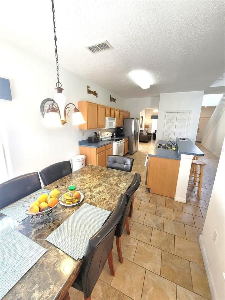 183 Highgate Park Blvd - Photo 7 of 29