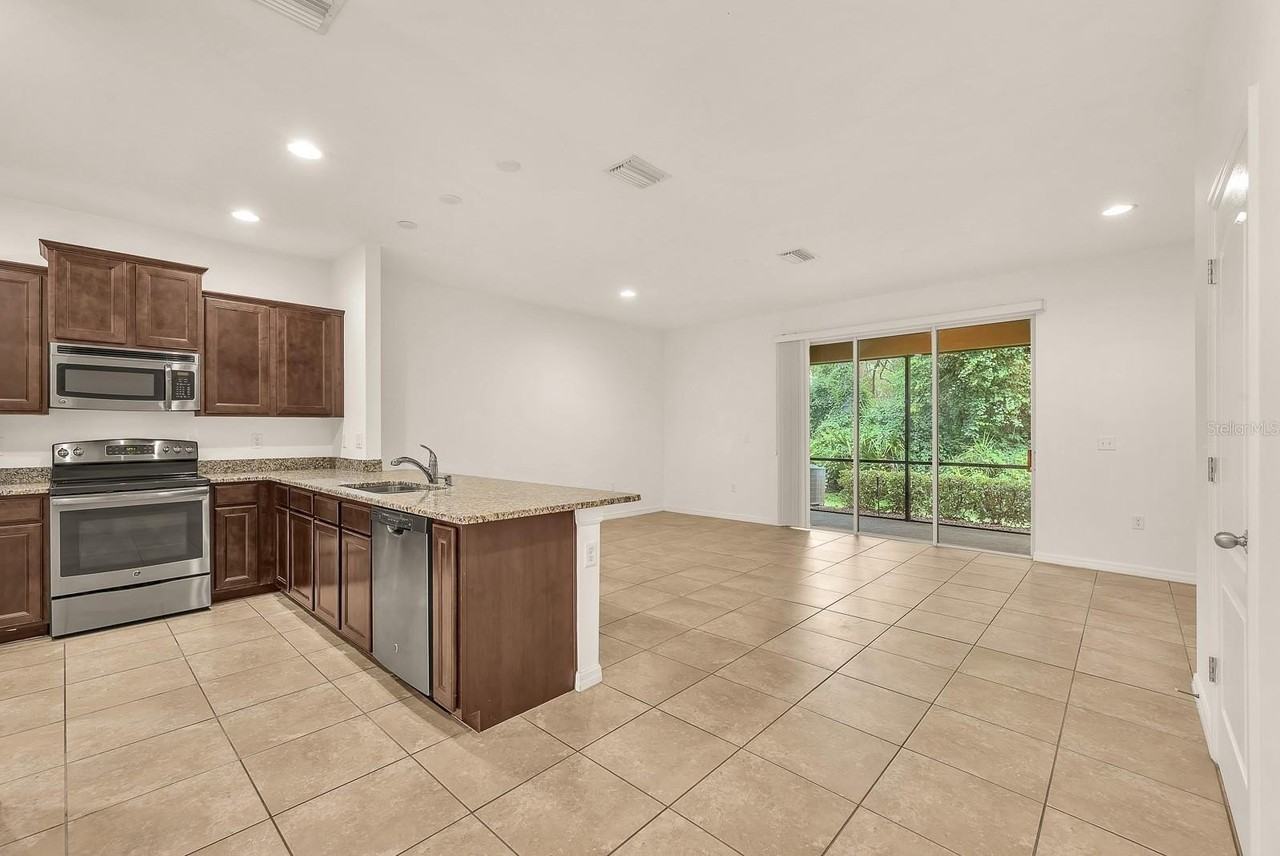 13936 Snapper Fin Ln - Photo 5 of 35