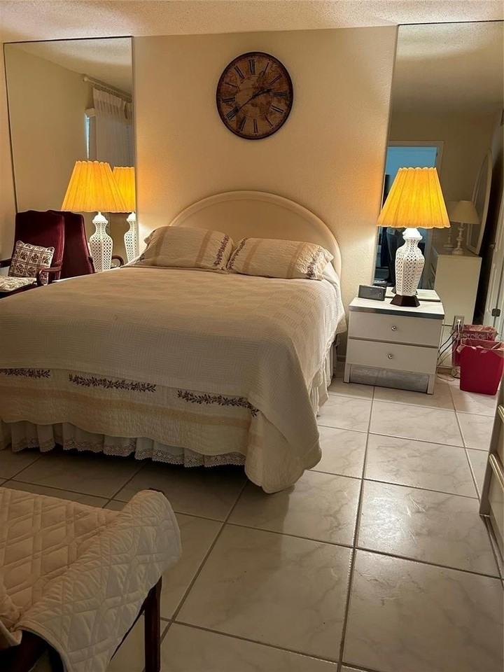 4090 Nw 42nd Ave #105 - Photo 5 of 13