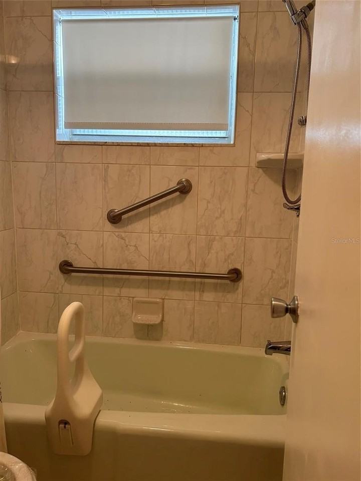 4090 Nw 42nd Ave #105 - Photo 7 of 13
