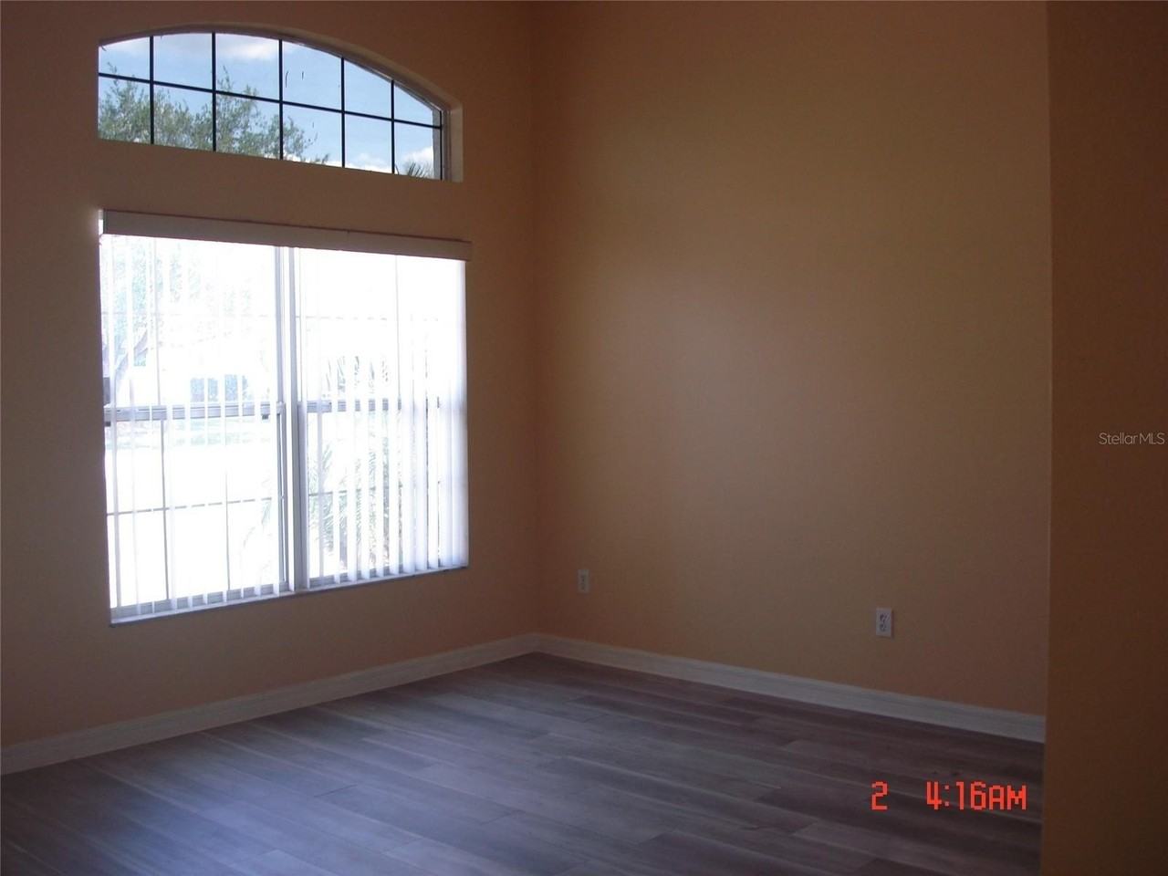 606 Alder Grove Dr - Photo 2 of 16
