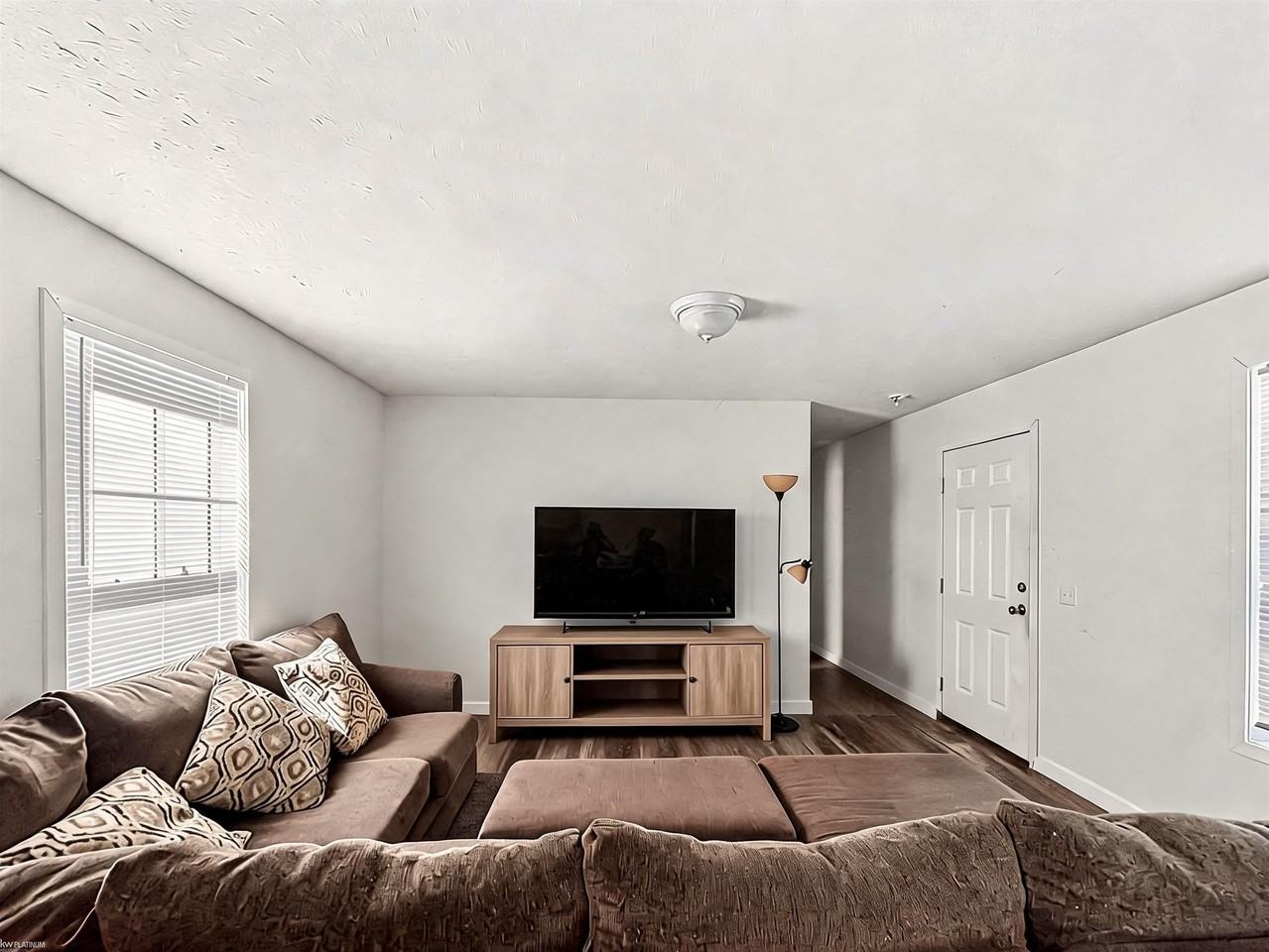 15346 Enchante Dr - Photo 3 of 17